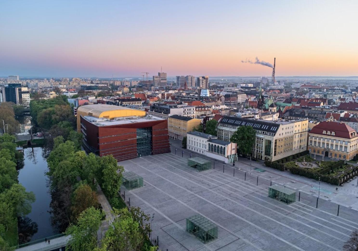 Bright Day Apartment - Self Check-In 24H, 10 Min Market Square Wroclaw Luaran gambar