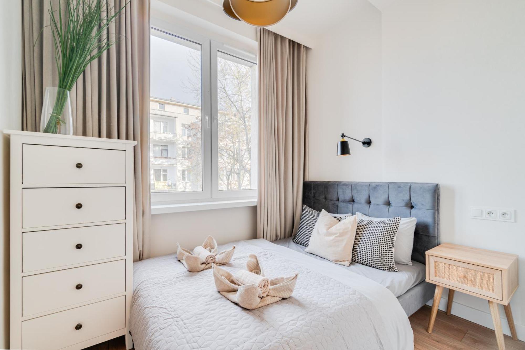 Bright Day Apartment - Self Check-In 24H, 10 Min Market Square Wroclaw Luaran gambar